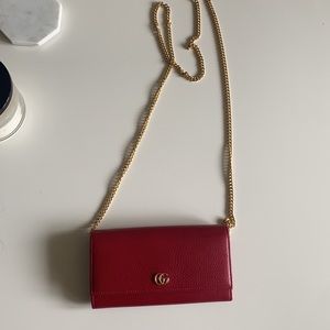 Gucci wallet on a chain